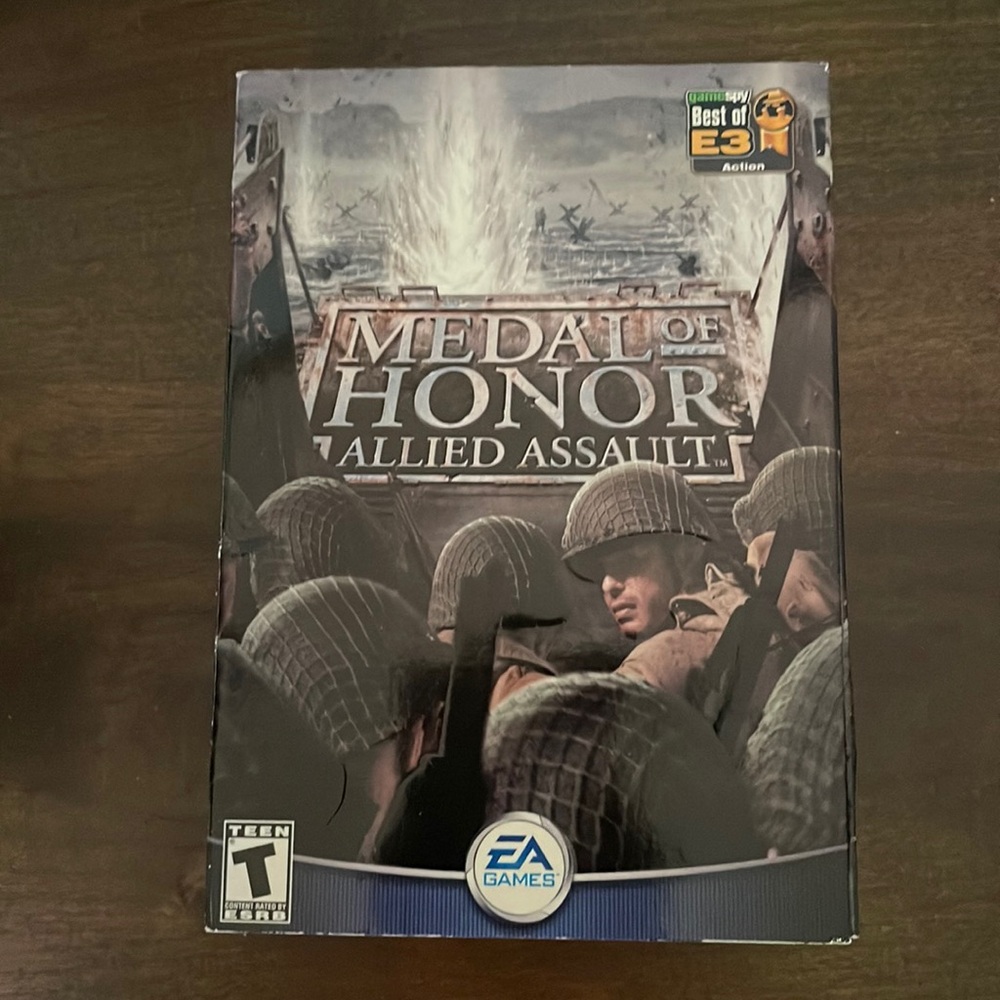 EA MEDAL OF HONOR Allied Assault PC SEALED New